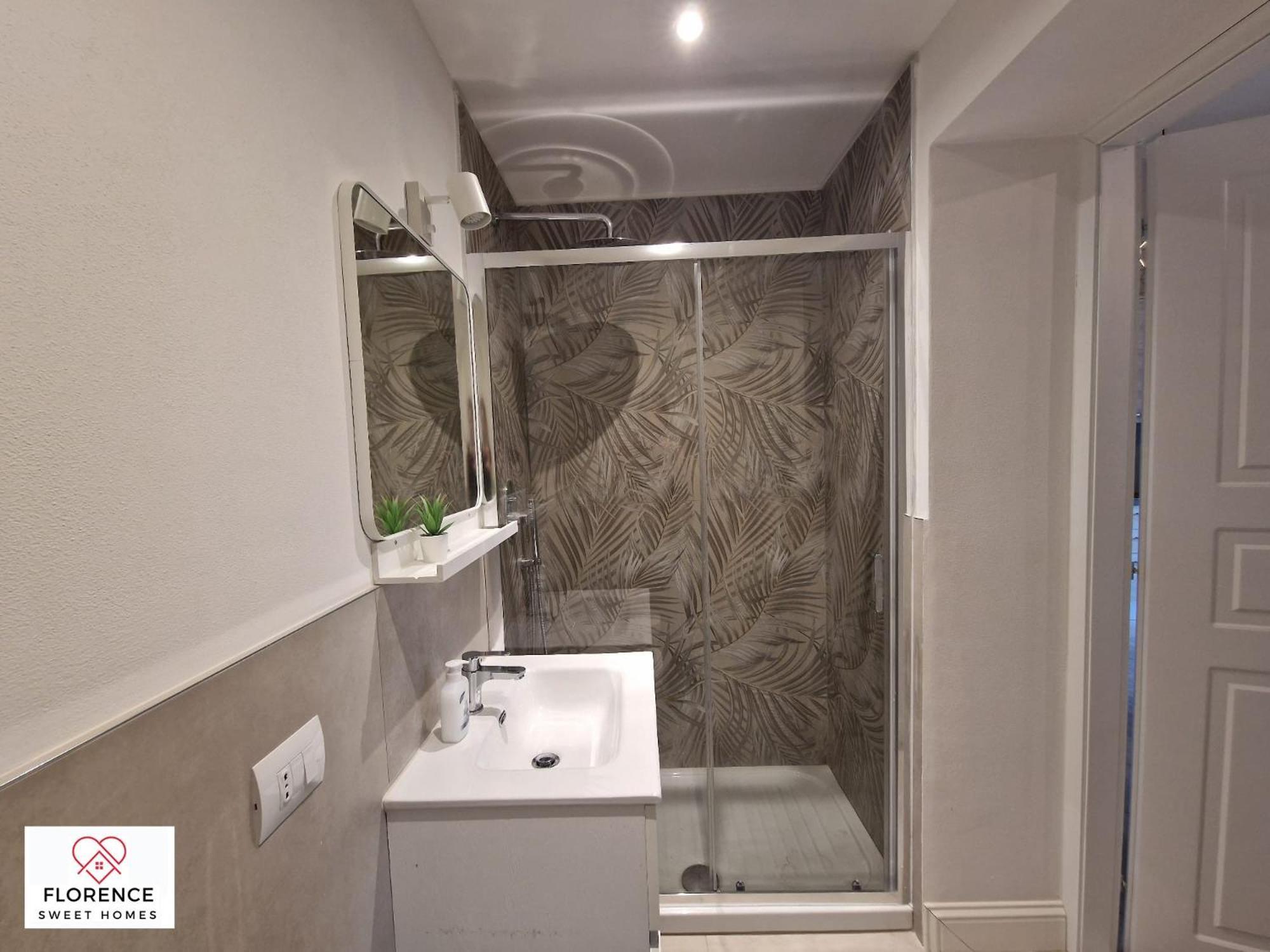 Lella Apartment With Free Parking By Florence Sweet Homes Экстерьер фото